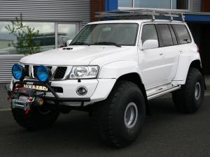 Arctic Trucks Nissan Patrol GR AT44 2004 года 